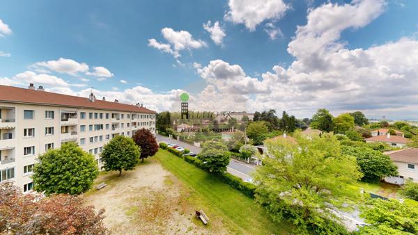 Appartement
         4 pièces
        - 67 m² Exclusivité 150 000 € *
