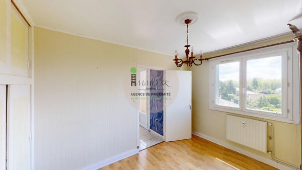 Appartement
         4 pièces
        - 67 m² Exclusivité 150 000 € *