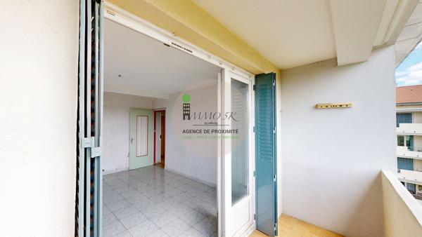 Appartement
         4 pièces
        - 67 m² Exclusivité 150 000 € *