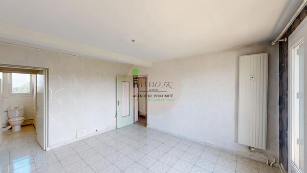 Appartement
         4 pièces
        - 67 m² Exclusivité 150 000 € *