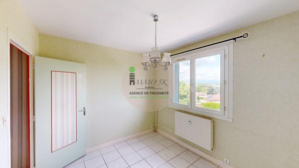 Appartement
         4 pièces
        - 67 m² Exclusivité 150 000 € *