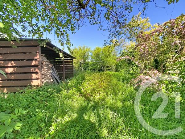 Maison à vendre  6 pièces - 157 m 2   ECHILLAIS  - 17