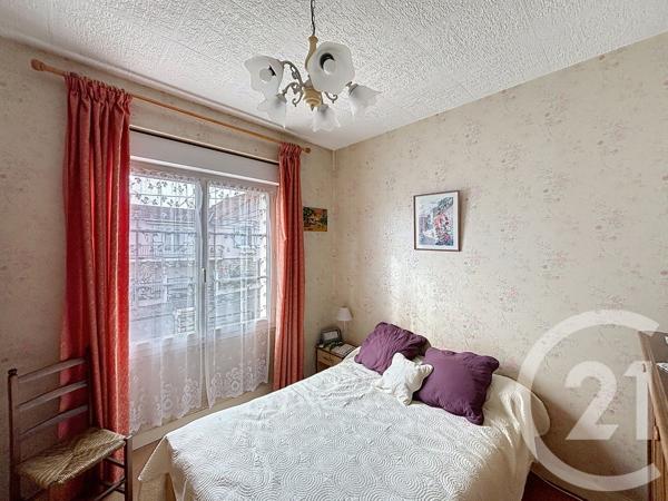 Maison à vendre  4 pièces - 69 m 2   ANGOULEME  - 16