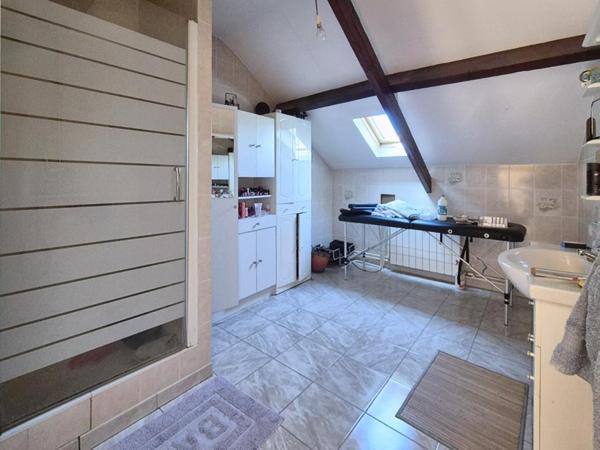 Jolie Maison 7 pièce(s) 145 m2