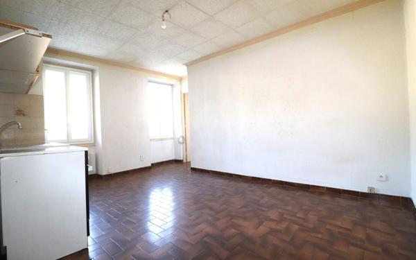 Appartement à vendre    2 pièces • 36,02 m2 L'Escarène