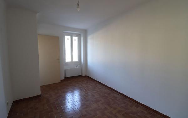 Appartement à vendre    2 pièces • 36,02 m2 L'Escarène