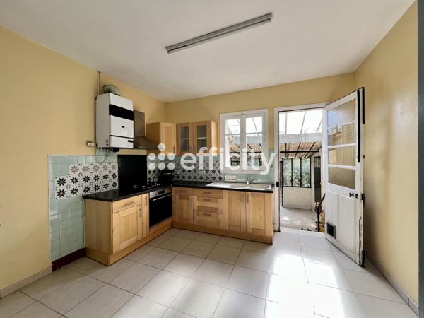 Maison
         3 pièces
        - 60 m² Exclusivité 83 000 € *