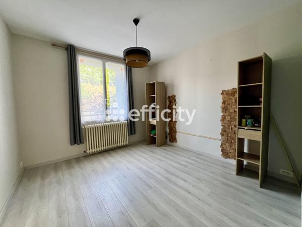 Maison
         3 pièces
        - 60 m² Exclusivité 83 000 € *