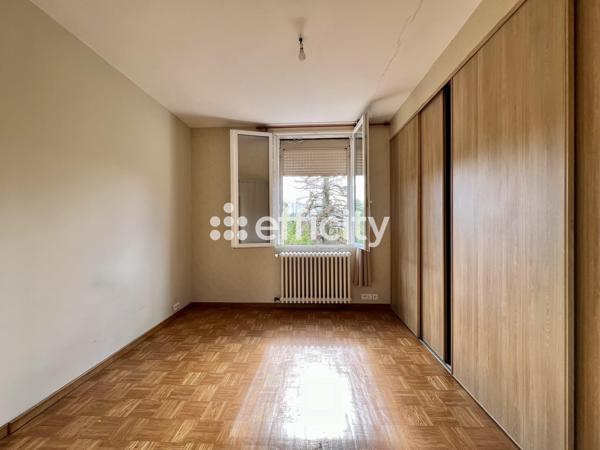Maison
         3 pièces
        - 60 m² Exclusivité 83 000 € *