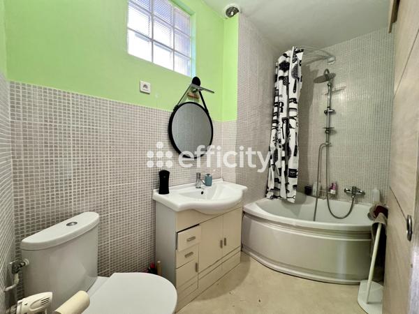 Maison
         3 pièces
        - 60 m² Exclusivité 83 000 € *