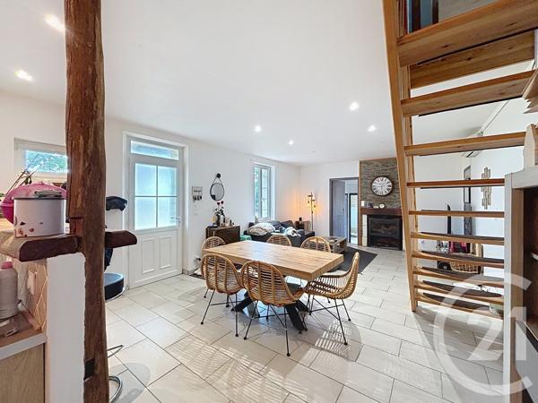 Maison à vendre  4 pièces - 102,44 m 2   MUSSIDAN  - 24