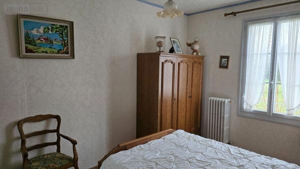 Maison de ville à vendre à Melle dans les Deux-Sèvres (79500), ref : 11967