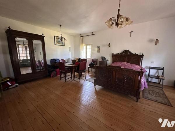 A VENDRE VANNES Sud, proximité Conleau, en impasse au calme, maison 198 m² hab. jardin 