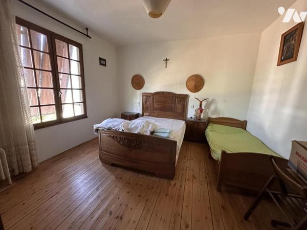 A VENDRE VANNES Sud, proximité Conleau, en impasse au calme, maison 198 m² hab. jardin 