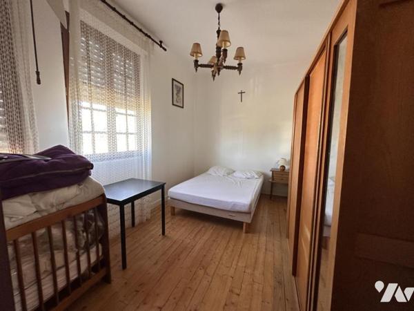 A VENDRE VANNES Sud, proximité Conleau, en impasse au calme, maison 198 m² hab. jardin 