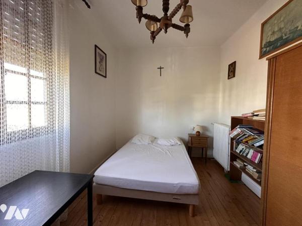 A VENDRE VANNES Sud, proximité Conleau, en impasse au calme, maison 198 m² hab. jardin 