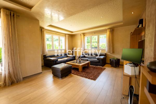 Maison 7 pièces - 176 m² Bien prestige