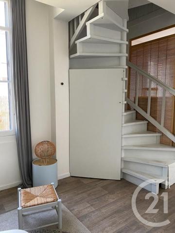 Maison à vendre  6 pièces - 120 m 2   SOULAC SUR MER  - 33