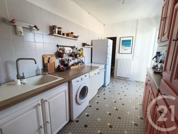 Maison à vendre  6 pièces - 120 m 2   SOULAC SUR MER  - 33
