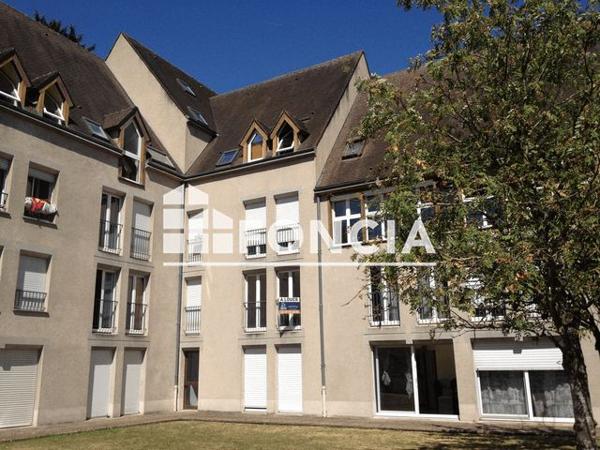 Location Studio 34.94 m² - 6-8 PLACE ST PIERRE-2-4 R.PETI Chartres 28000