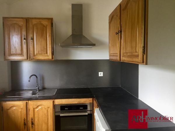 F3 / 4 ST GILLES LES BAINS centre