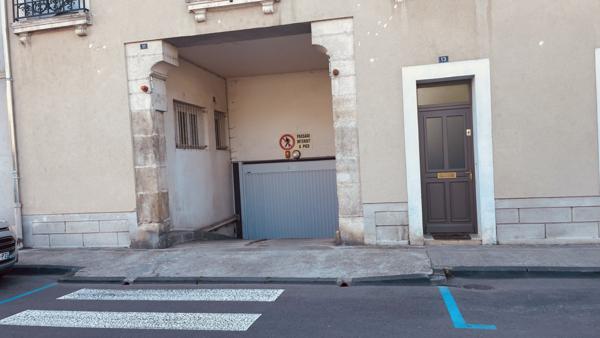 Avallon (89200) Appartement duplex : F4 de 77,49 m2 à AVALLON 109 000 € F.A.I.