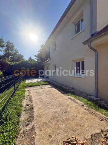 Vente
                Maison95 m² - 4 Pièces -
                    ORCHAMPS (39700)