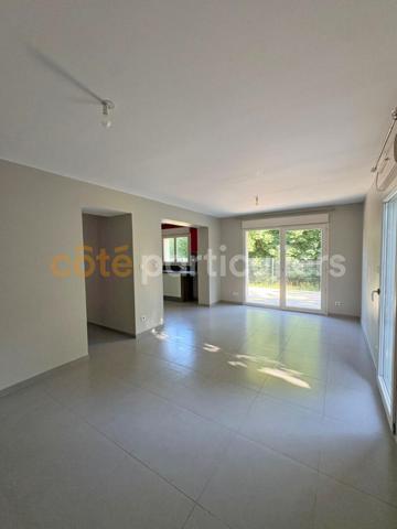 Vente
                Maison95 m² - 4 Pièces -
                    ORCHAMPS (39700)
