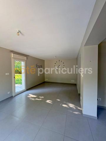Vente
                Maison95 m² - 4 Pièces -
                    ORCHAMPS (39700)