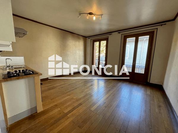Location Appartement 2 pièces 43.88 m² - 13 RUE DU COMMERCE Aix Les Bains 73100