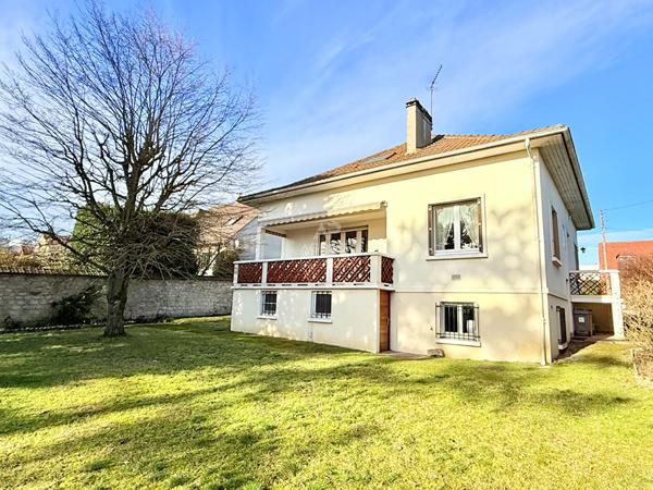 Maison à vendre à Conflans-Sainte-Honorine - Référence 7143 €499 000 ** - Référence 7462