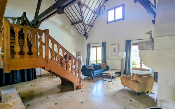 Maison à vendre    5 pièces • 187,81 m2 Saint-Maur-des-Fossés