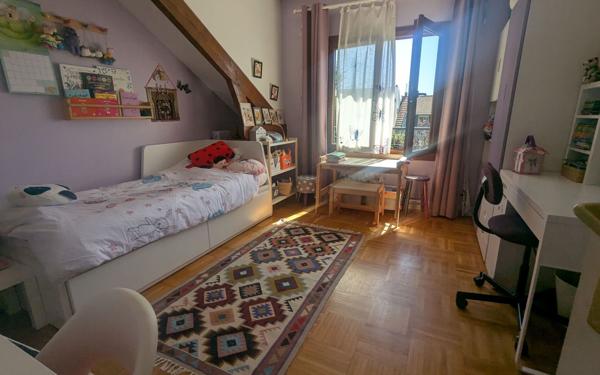 Maison à vendre    5 pièces • 187,81 m2 Saint-Maur-des-Fossés