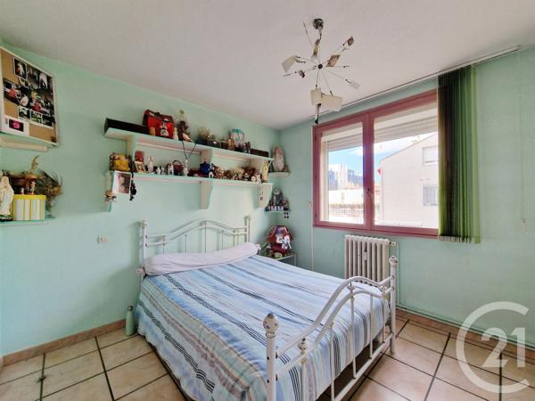 Appartement F3 à vendre  3 pièces - 83,12 m2 BEZIERS - 34