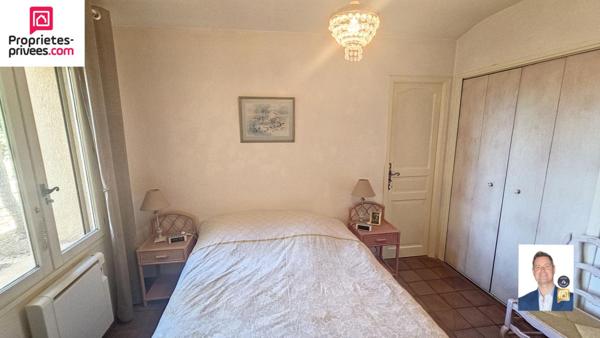 Villa 5 PIECES 122 m2 PISCINE ET TERRAIN PAYSAGER DE 2000 M2