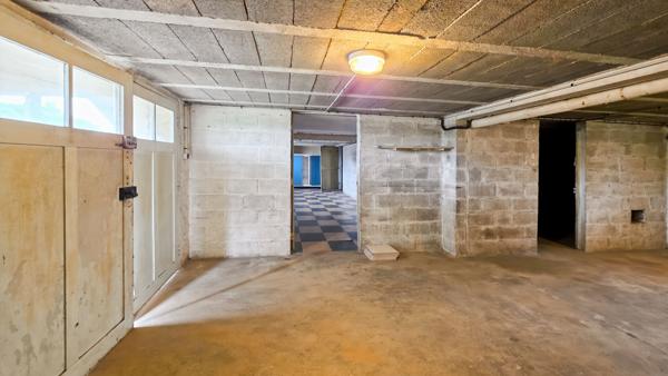 ETREPAGNY 4 Chambres sous sol Jardin