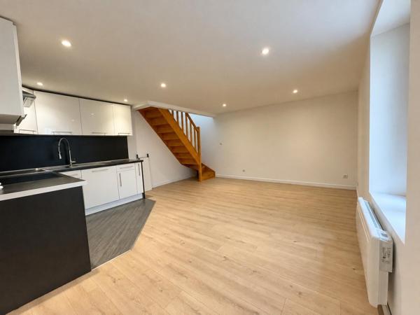 T3 duplex entièrement rénové