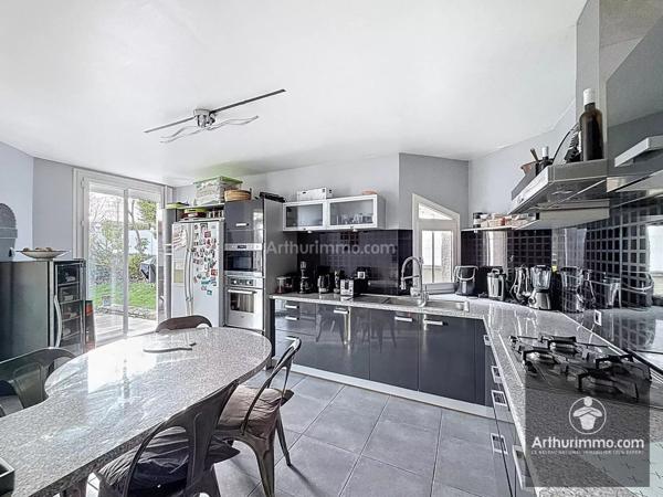 Vente Maison 7 pièces 118 m2 à Villerest