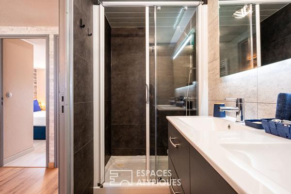 Appartement traversant avec vue imprenable sur la Méditerranée