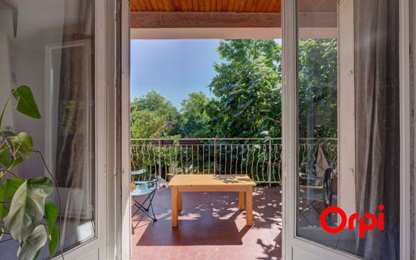 Maison à vendre    4 pièces •  Saint-Genis-Laval