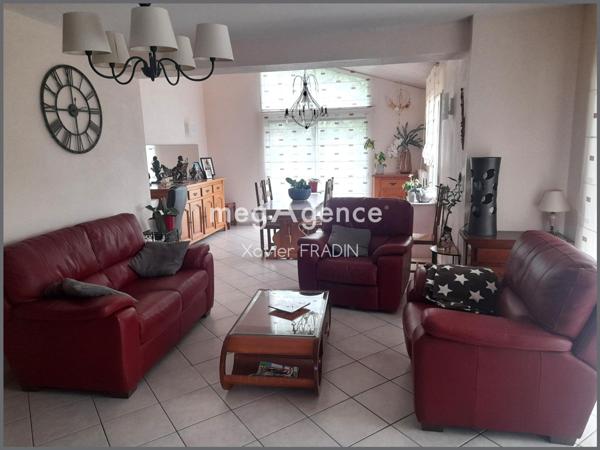 Maison à MORTAGNE-SUR-SEVRE, 85290 - 5 pièces 112m²