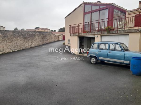 Maison à MORTAGNE-SUR-SEVRE, 85290 - 5 pièces 112m²