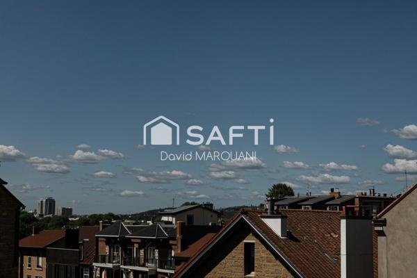 Dernier étage lumineux à 3 min gare d’Enghien