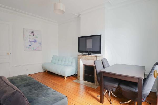 Appartement Paris 17e - BATIGNOLLES / PONT CARDINET