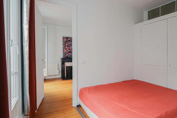 Appartement Paris 17e - BATIGNOLLES / PONT CARDINET