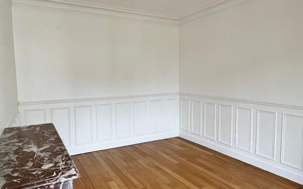 Appartement à louer    5 pièces •  Versailles