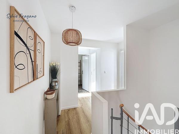Appartement à vendre 4 pièces 70 m² Gruissan
