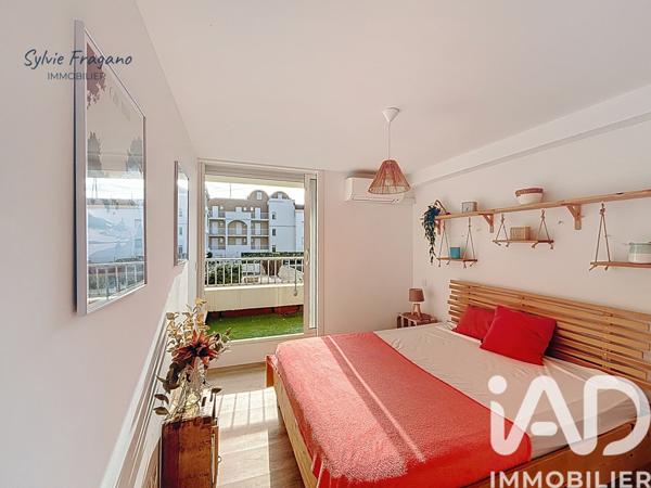 Appartement à vendre 4 pièces 70 m² Gruissan