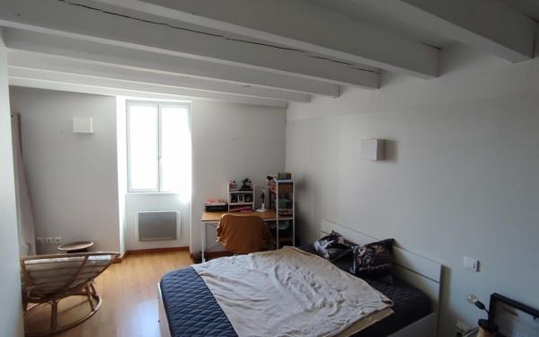 Maison à vendre    4 pièces •  Peyrehorade