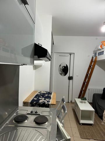 Pavillons-sous-Bois (93320) Studio meublé proche Tramway T4